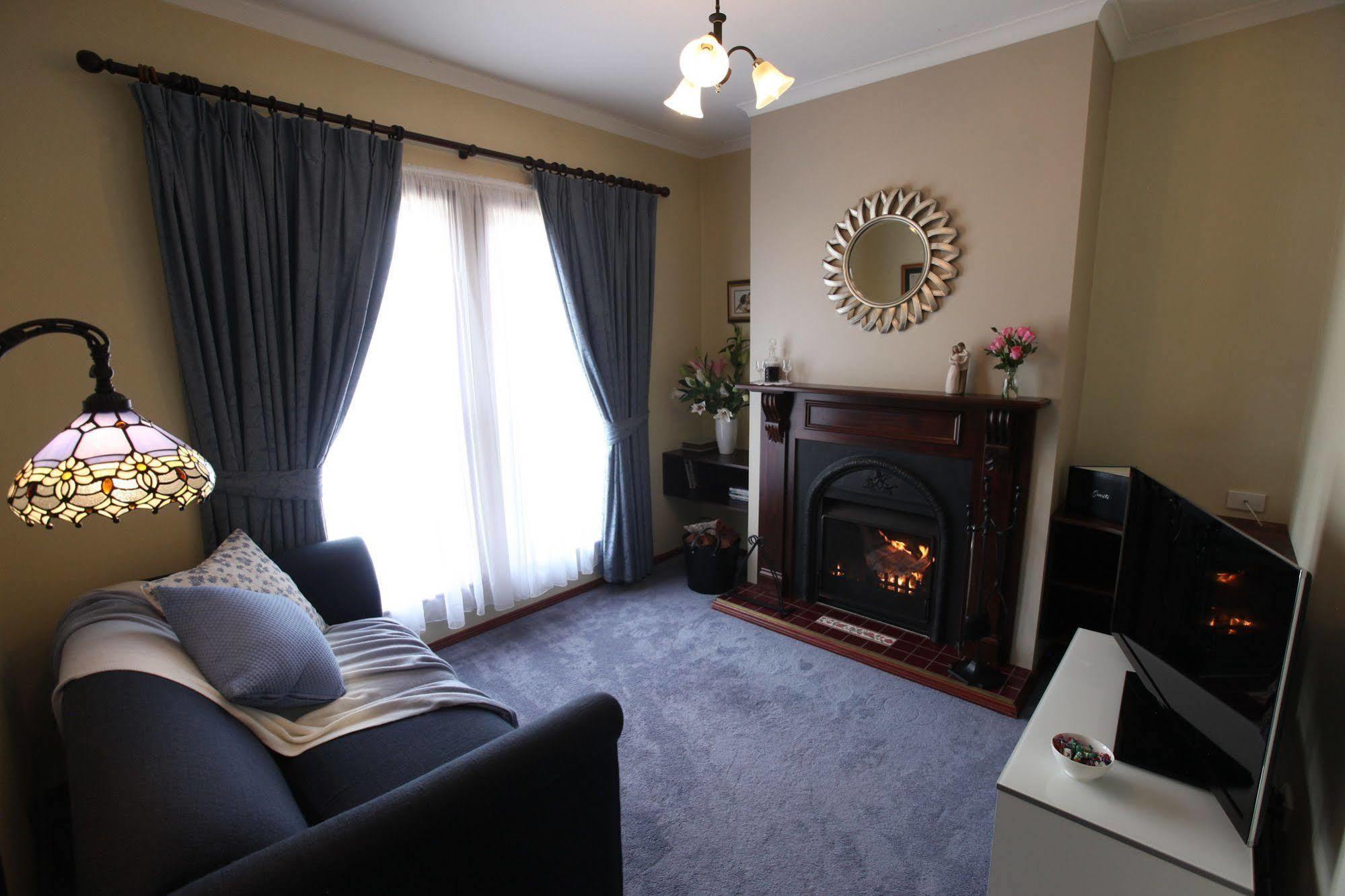 Wine And Roses Bed And Breakfast Adelaide Kültér fotó